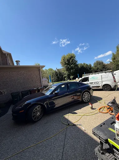 Exterior car detailing in Jeffersonville, IN
